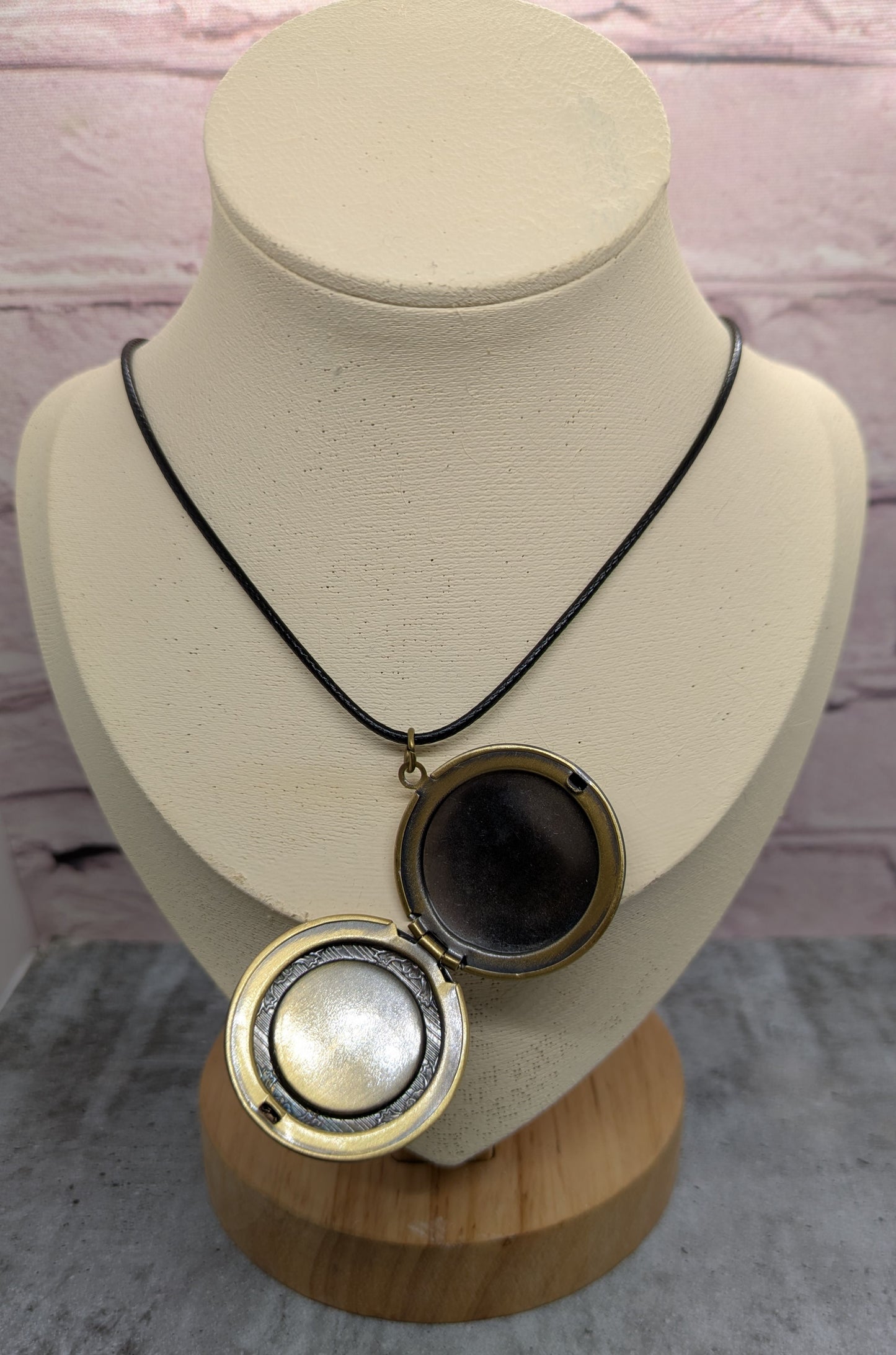 NECKLACE 0181