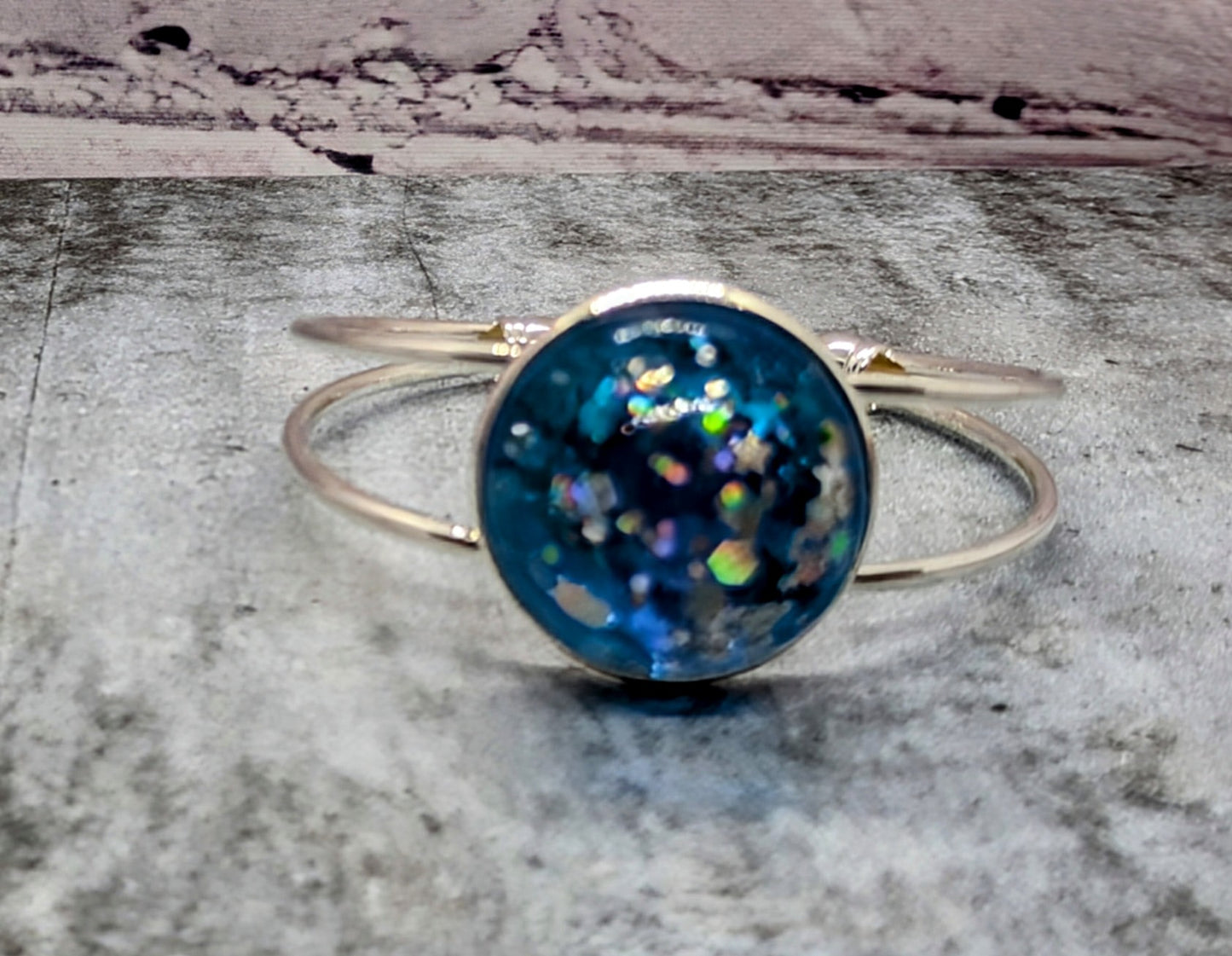 BANGLE 0009 Blue glass
